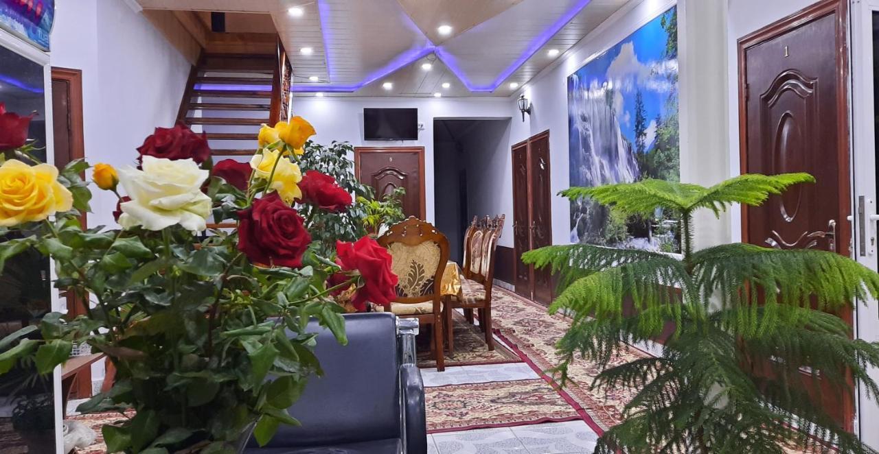 Panjakent Hotel Zarafshon מראה חיצוני תמונה